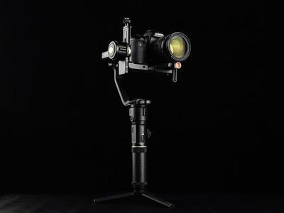 功能均衡的穩定器 智云云鶴2S是否值得購買？